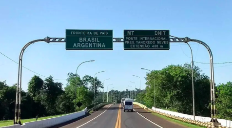 Argentina reforça fronteiras após megaoperação no Rio de Janeiro