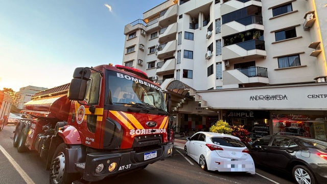 Maçarico culinário causa princípio de incêndio