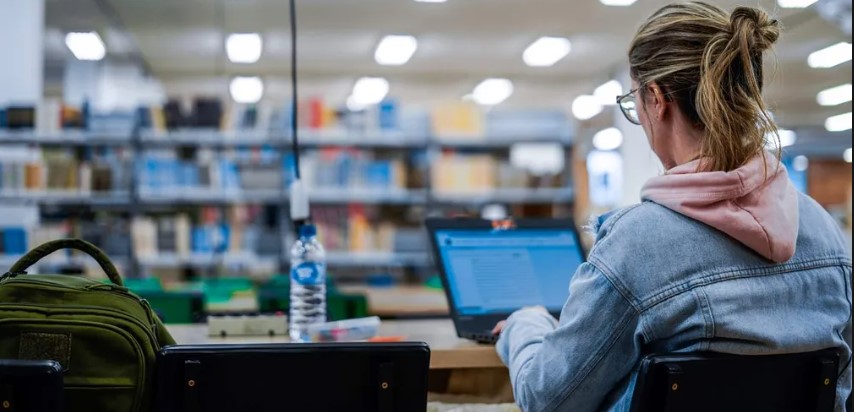 Mais de 50 mil catarinenses já estudam com mensalidades 100% pagas