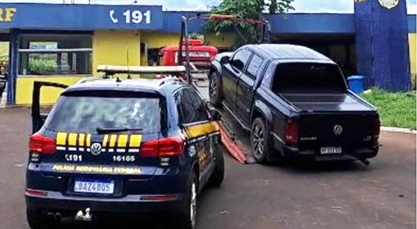 Veículo argentino é flagrado com sirene de emergência e irregularidades na BR-282