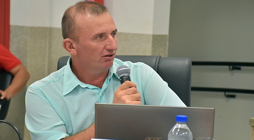 Vereador Márcio Santin assume cadeira de Maria Tereza na Câmara