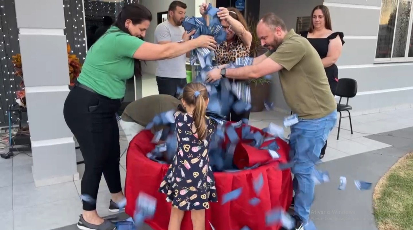 Confira quem foram os contemplados do 2º sorteio da campanha “Comprar aqui dá Prêmios”