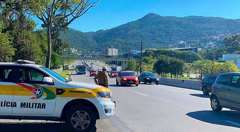 Rodovias estaduais de SC têm queda de 71% nas mortes no trânsito durante Carnaval