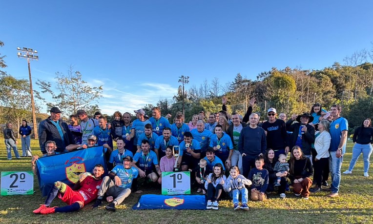 Campeonato Municipal de Futebol 7 Livre Masculino e Feminino conheça os campeões