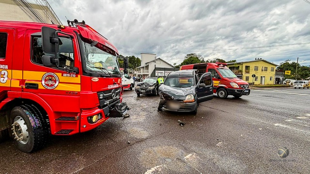 Gestante é socorrida após acidente no centro