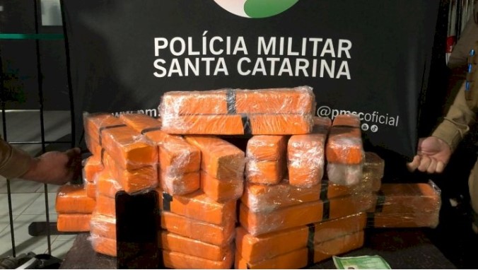 Adolescente de 15 anos é apreendido com 18 kg de maconha no Oeste