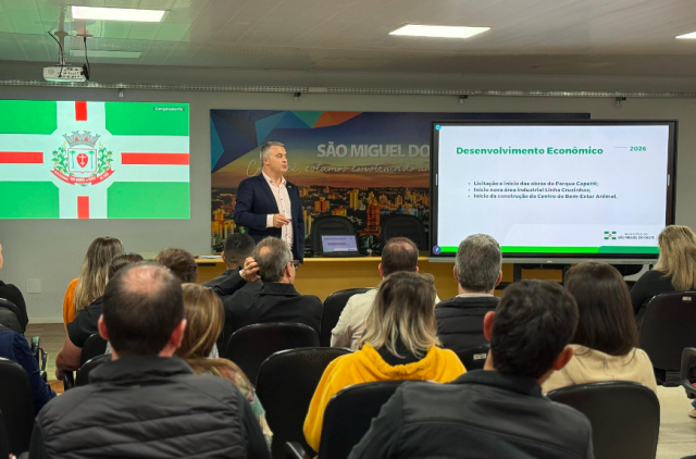Município realiza audiência pública do Plano Plurianual 2026-2029