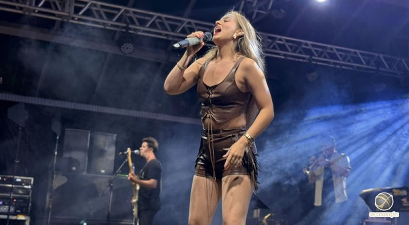 Mesmo com chuva, público prestigia sábado de Carnaval e show da Cosmo Express