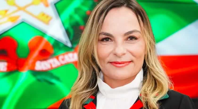 Advogada catarinense toma posse como nova desembargadora do TRF-4