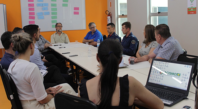 Conselho das Entidades realiza reunião com Corpo de Bombeiros