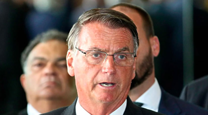 Bolsonaro tem melhora renal mas segue na UTI, diz hospital