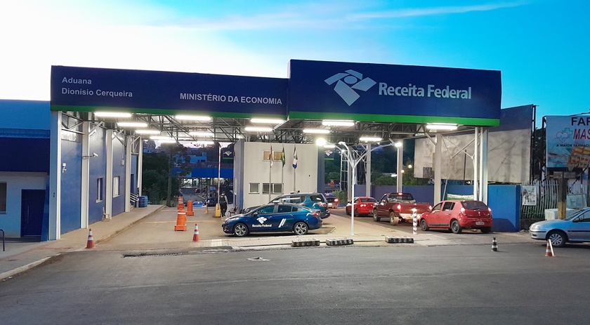 Saiba qual a função de uma aduana, e quais os trabalhos realizados em conjunto com a Receita Federal