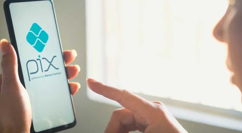 PIX: BC altera regras sobre limites; veja o que muda
