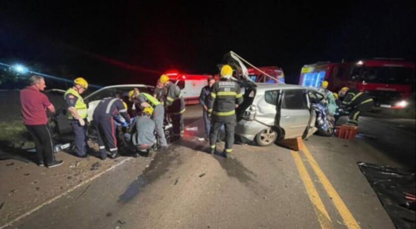 Mulher morre em grave colisão frontal na BR-163