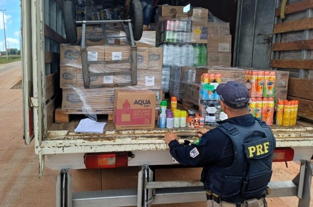 PRF flagra transporte irregular de alimentos com produtos perigosos na BR-163