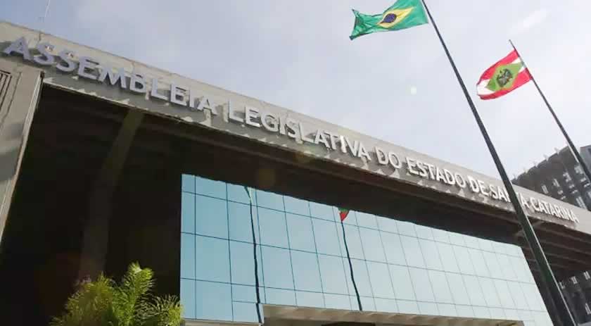 Renovação na Assembleia Legislativa de Santa Catarina é de 40%