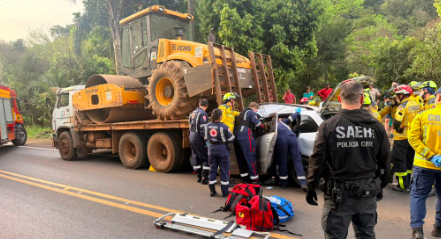 Colisão traseira na SC-157 deixa vítima presa nas ferragens