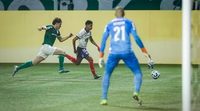 Bahia vence Palmeiras pela primeira vez no Allianz Parque e escala na tabela do Brasileirão