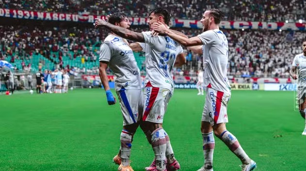 Fortaleza segura pressão do Bahia, vence na Fonte Nova e respira contra o Z-4