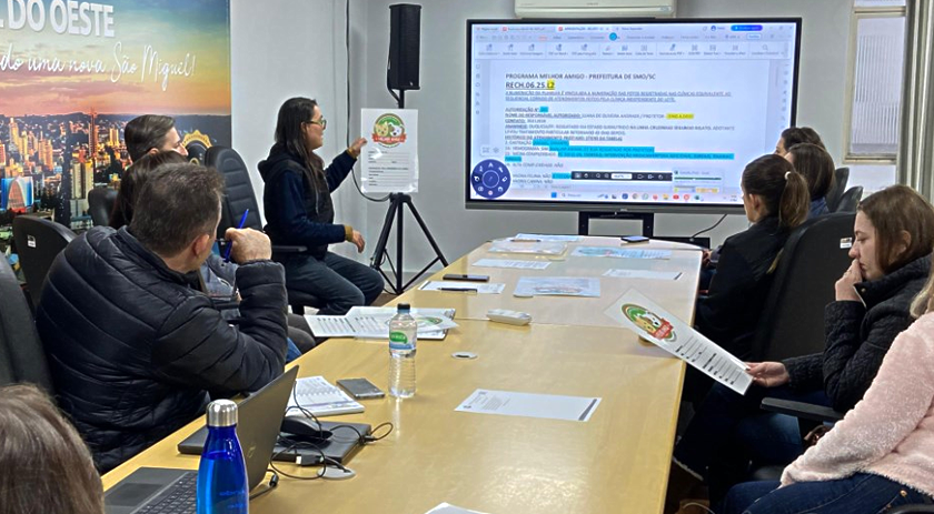 Reunião de alinhamento marca início dos atendimentos do “Programa Melhor Amigo”