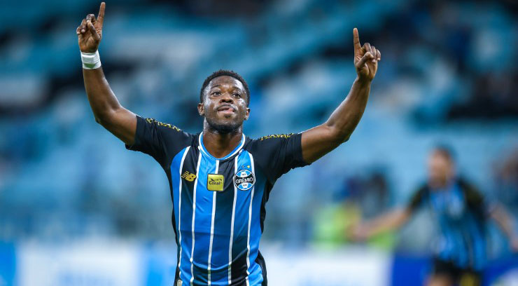 Grêmio pressiona e vence o Riestra na Arena pela Sul-Americana