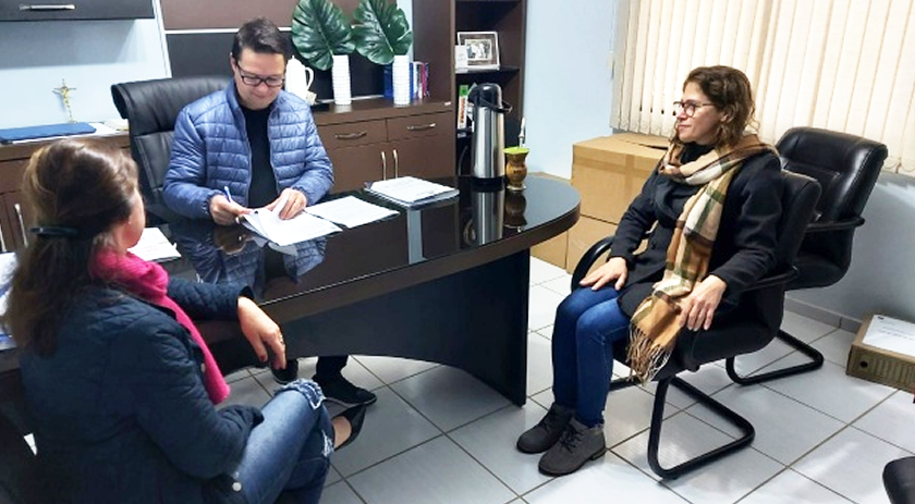 Administração Municipal de Belmonte repassa recursos às APPs