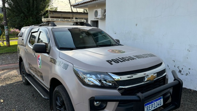 Jovem de 18 anos é preso pela Polícia Militar por tráfico de drogas