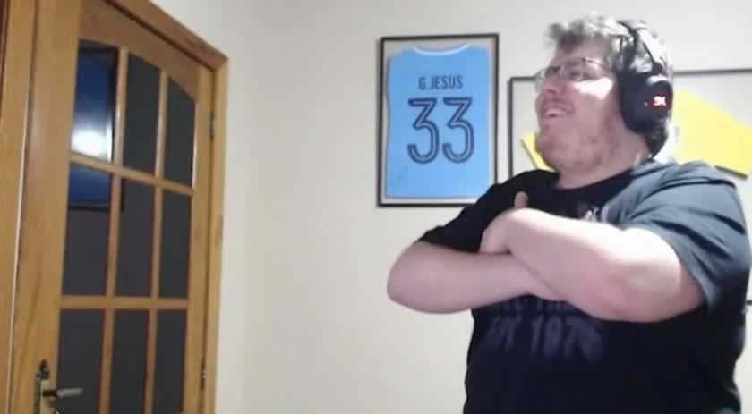 Casimiro quebra recorde do YouTube com jogo da seleção brasileira