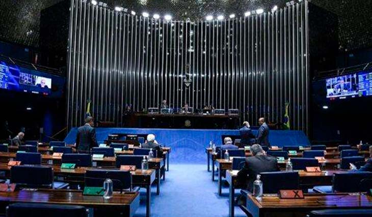 Projeto visa considerar ataque em escolas como crime hediondo