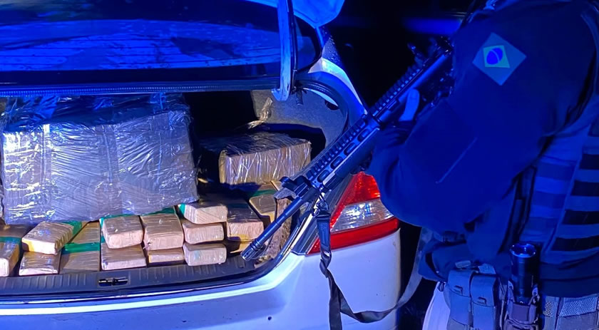Jovem é preso com 152 kg de maconha e skunk na BR-282 em Irani