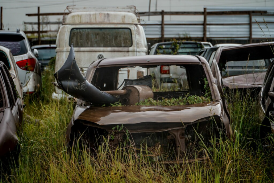 Operação Limpa Pátios do Detran/SC já alcançou quase 5 mil veículos