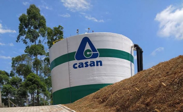 Casan determina prazo para vistoriar mais de mil reservatórios de água em SC