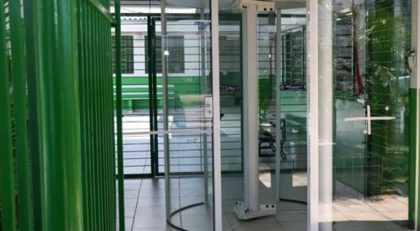 Chapecó instalará portões eletrônicos em 12 escolas