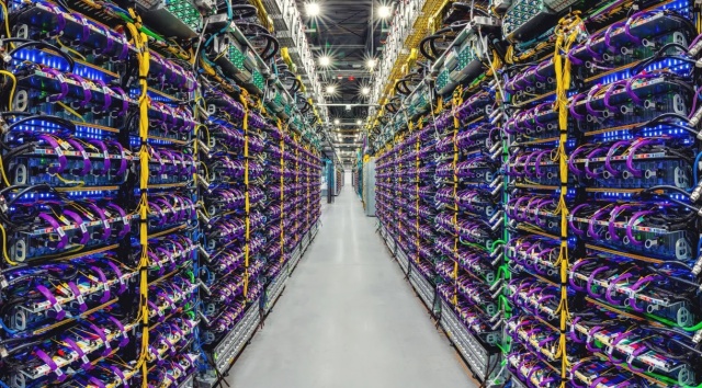 Inteligência artificial deve afetar 40% dos empregos no mundo, diz FMI