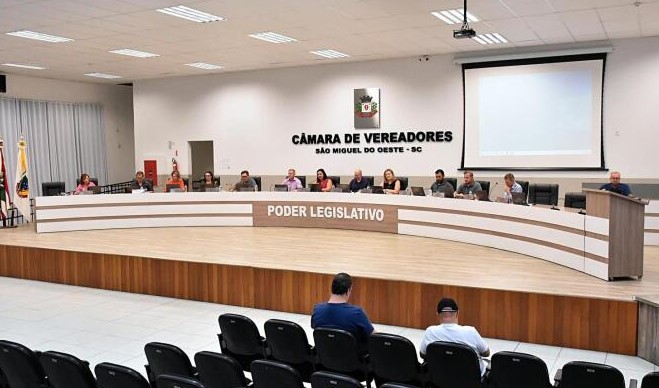 Câmara aprova repasse por aluno para Apae e Apas e projeto segue para sanção do prefeito