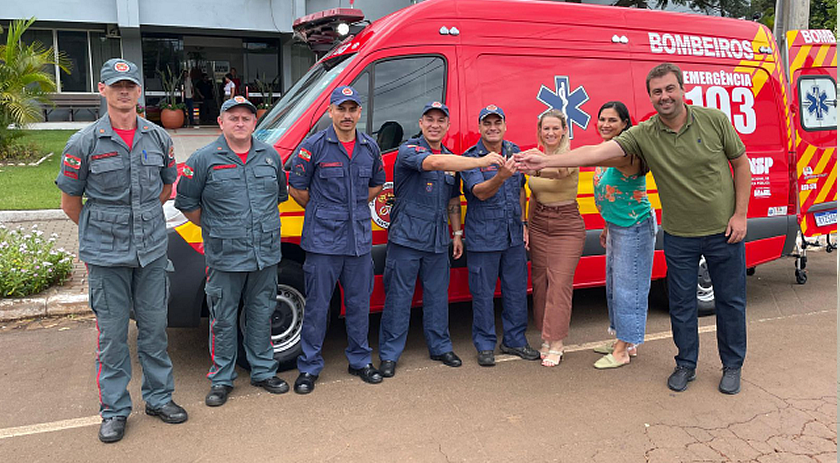 Corpo de Bombeiros Militar de Cunha Porã conta com nova ambulância