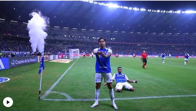Cruzeiro faz 3 a 0 no Corinthians com brilho de Kaio Jorge e garante vaga direta na Libertadores