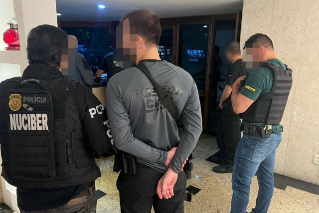 GAECO de Santa Catarina e Polícia Civil do Paraná deflagram operação para apurar a prática dos crimes de ameaça e perseguição pela internet