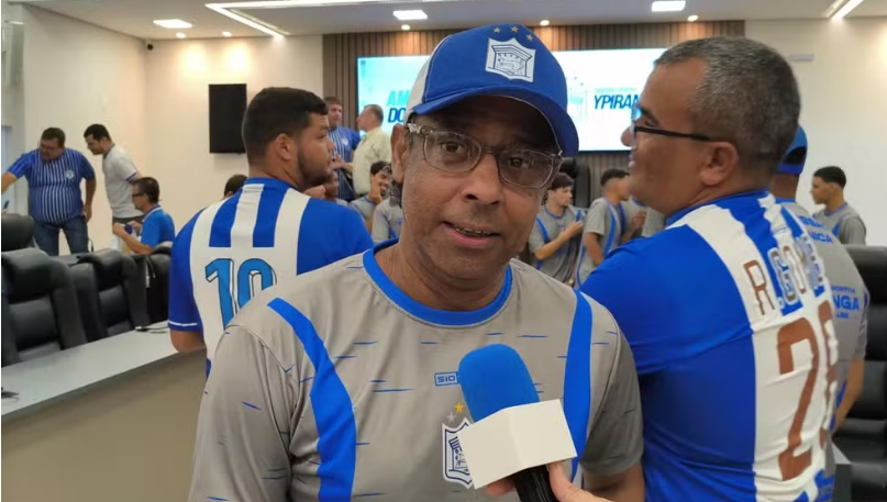 Morre aos 59 anos Carlos Alberto Dias, ex-jogador da Seleção Brasileira