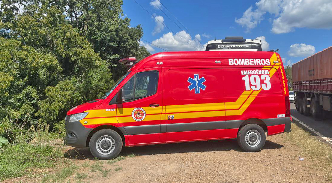 Homem de 62 anos é encontrado morto dentro de casa