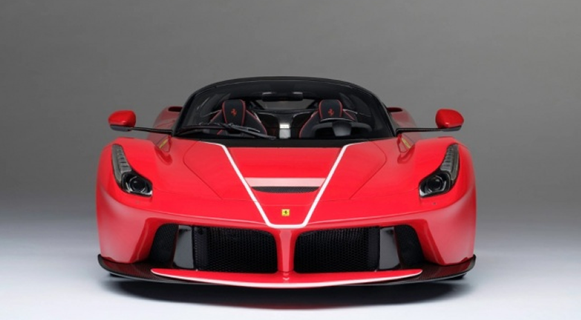 Ferrari 2016 tem o maior IPVA de SC e mobilete o menor