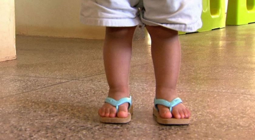 Bebê que morreu em Canoinhas ficou cerca de 5 horas no carro, aponta investigação