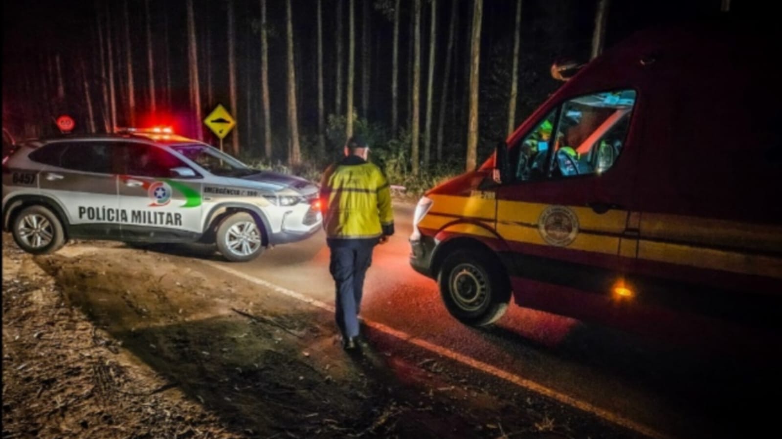Homem é esfaqueado na cabeça depois de agredir a companheira