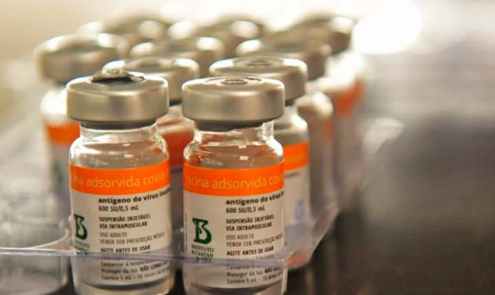 Ministério da Saúde vai comprar 2,6 milhões de doses de Coronavac infantil