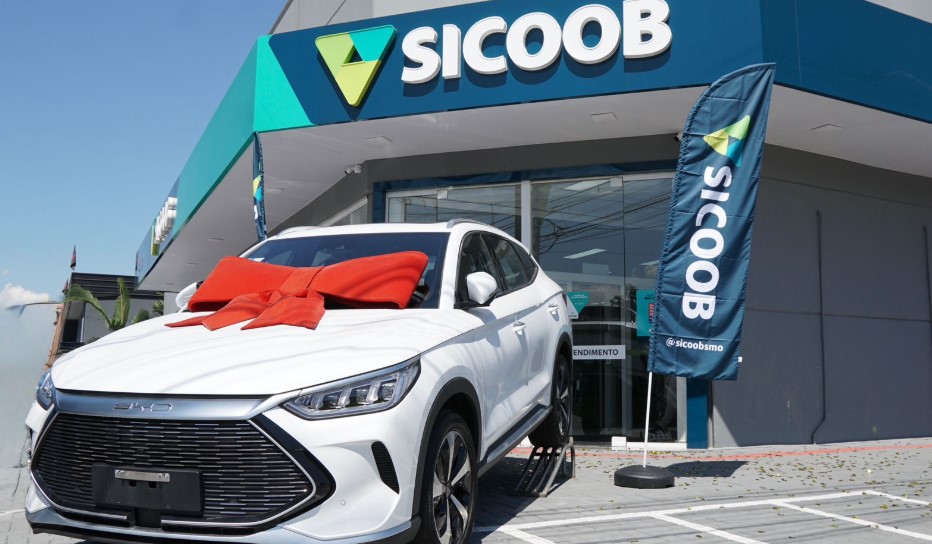 Cooperados do Sicoob São Miguel são contemplados na campanha “Passa no Crédito”