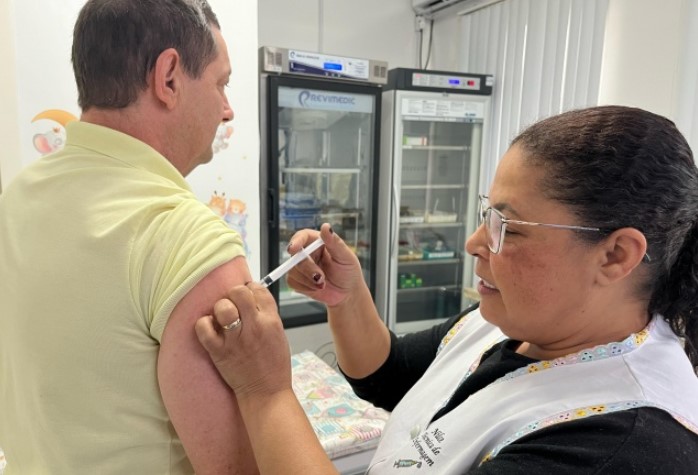 Imunização contra gripe é retomada no Posto de Saúde Central