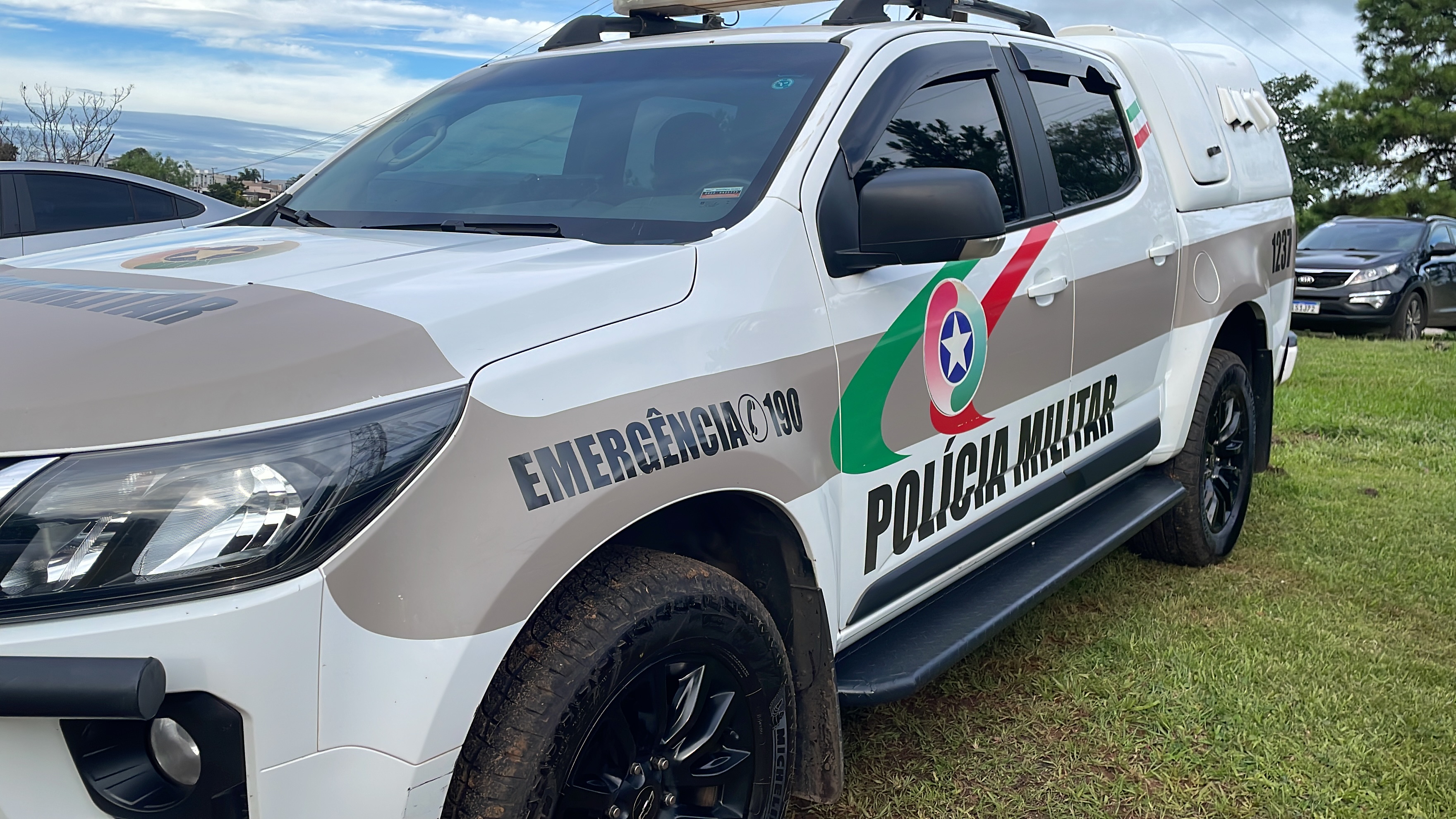 Jovem é preso com revólver calibre .357 durante abordagem na SC-163