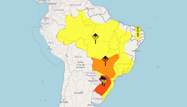 Alerta vermelho: Inmet prevê tempestades severas em 3 estados nesta segunda