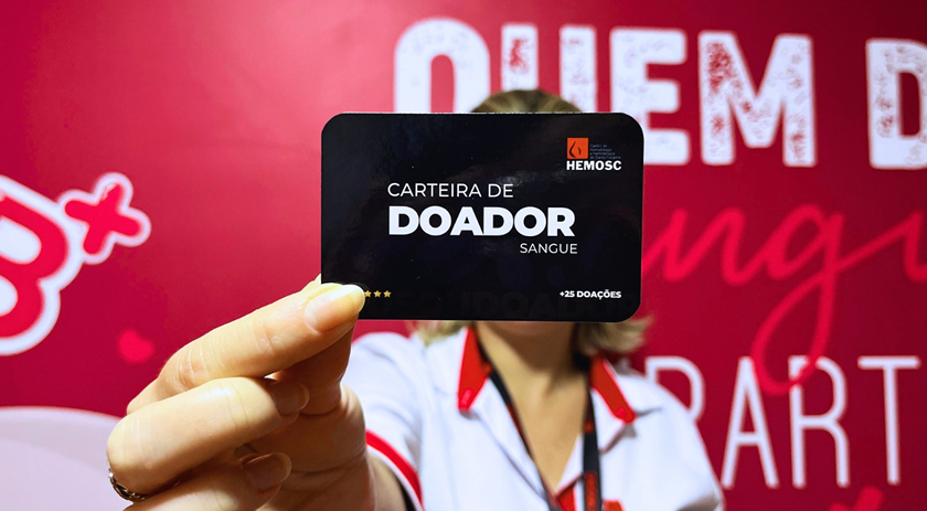Estoques de sangue do Hemosc estão baixos e precisam de doação