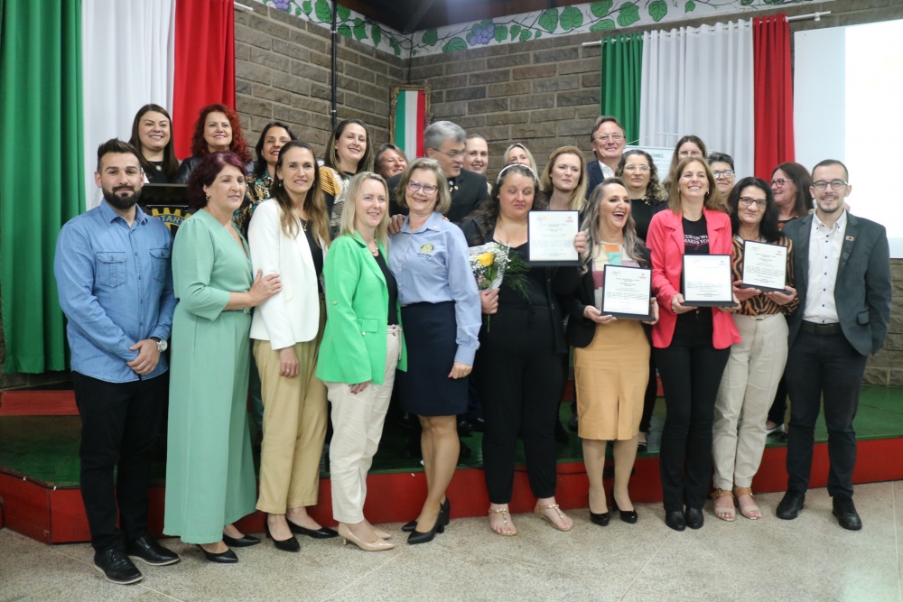 Rotary Club de Maravilha realiza evento de homenagem a profissionais destaque
